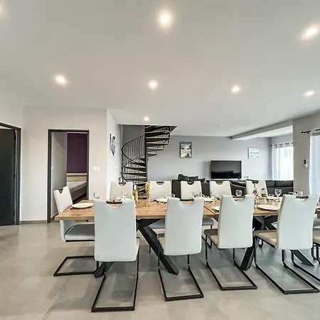 Villa Dune By Interhome