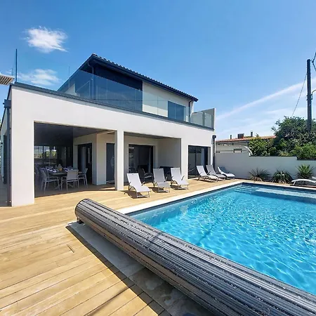 Dune By Interhome *